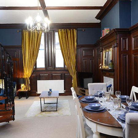 The Old Brewery Boardroom - Winchester City Centre - Unique Property - Free Parking - Sleeps 6 - By Xplus Stays Exterior foto
